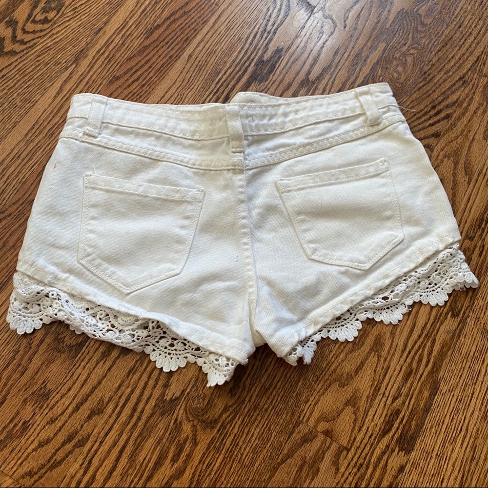 White Lace F21 Jean high waist Shorts